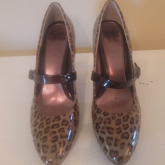 NWOT Sofft Mary Jane Brown Black Genuine Leather Leopard Mary Jane Shoes Heels - Picture 1 of 3